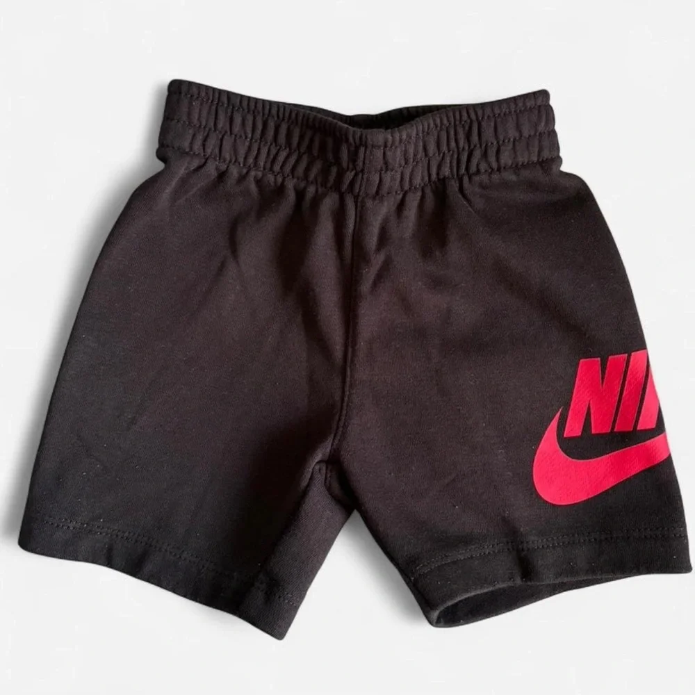 Nike Red Dri-FIT Tee with White Logo - Picture 4 of 5